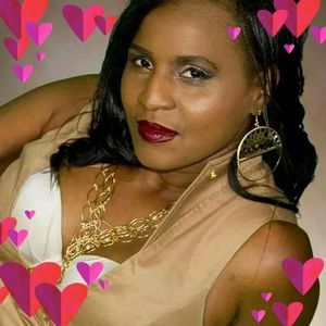 Meet your Posher, Ellen